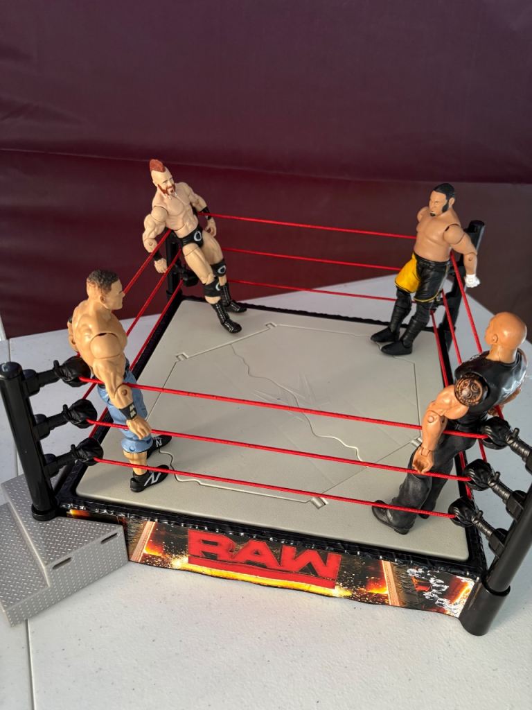 WWE RAW Wrestling Ring Set with Four Action Figures 