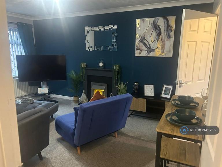 2 bedroom flat in Rosemount Court, Bishop Auckland, DL14 (2 bed) (#2145755)