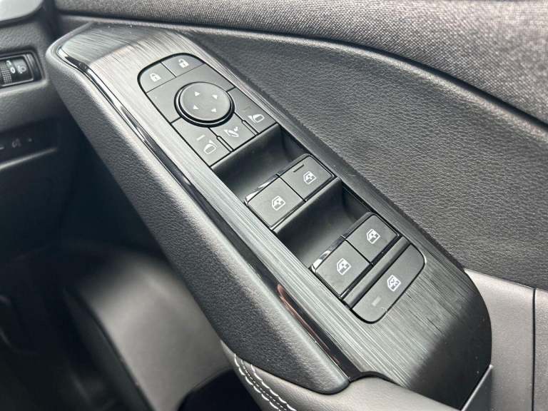 2025 Nissan Qashqai 1.3 DiG-T MH Acenta Premium 5dr HATCHBACK PETROL Manual