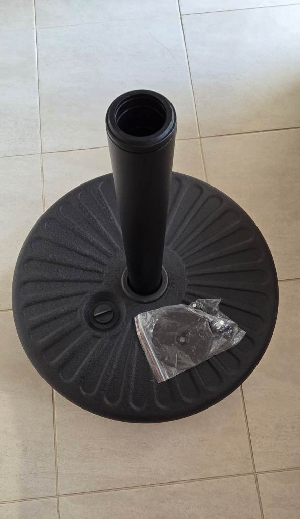 Black 57 cm Plastic Garden Parasol Base 
