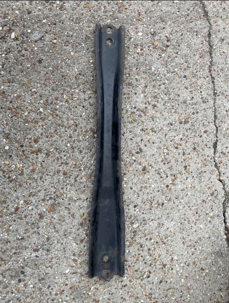 TOYOTA C-HR FRONT SUBFRAME BRACKET BAR BRACE x2  51151F4010 MK1 2016-24