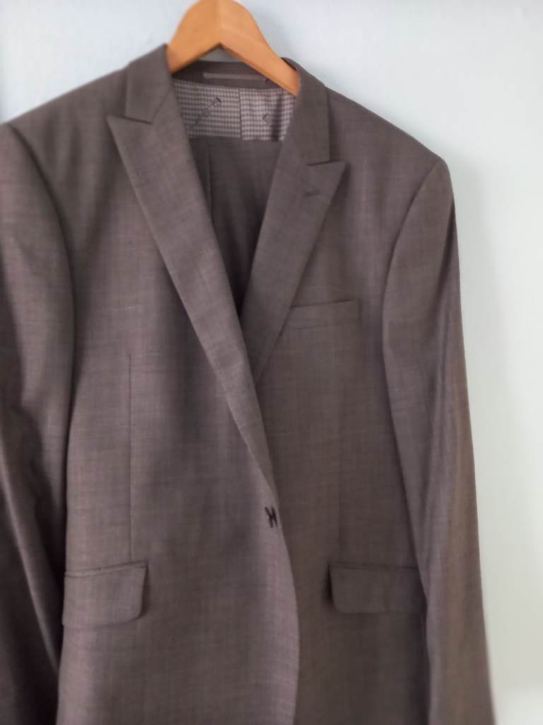 Ben sherman suit