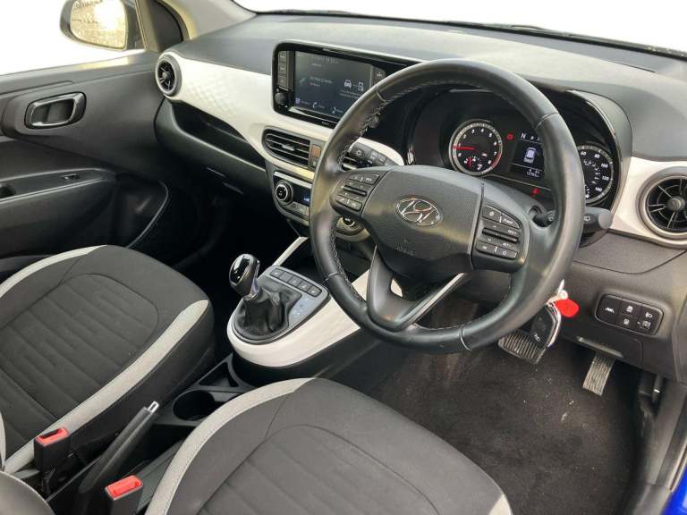 2022 Hyundai i10 1.2 MPi Premium 5dr Auto Hatchback PETROL Automatic