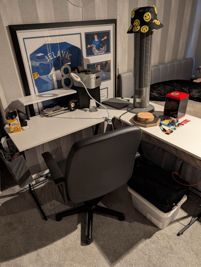 Desk