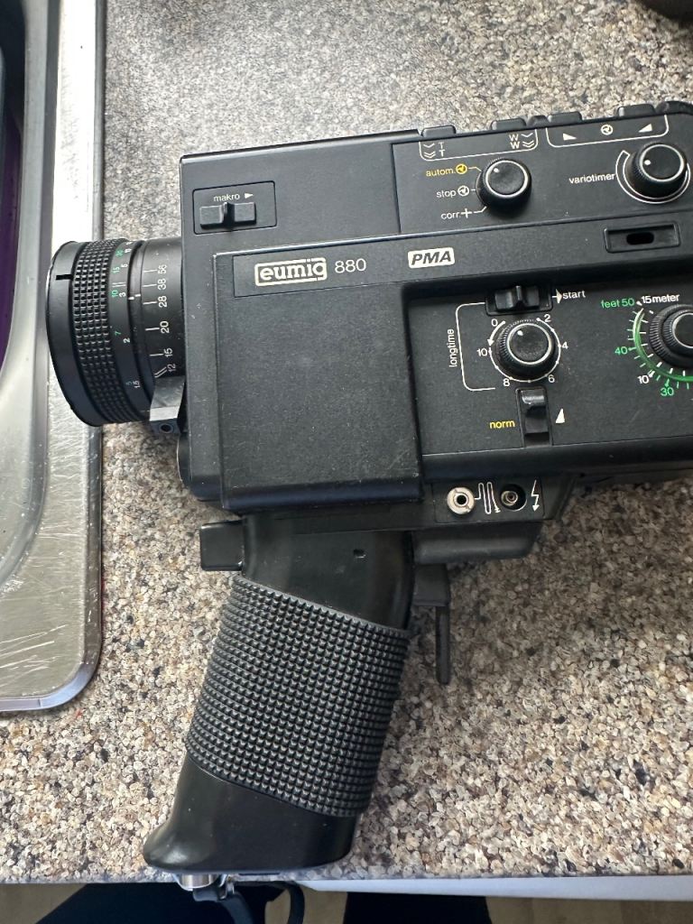 Eumig 880 PMA Super 8 Camera with Lowepro Bag – Good Condition ( untested )