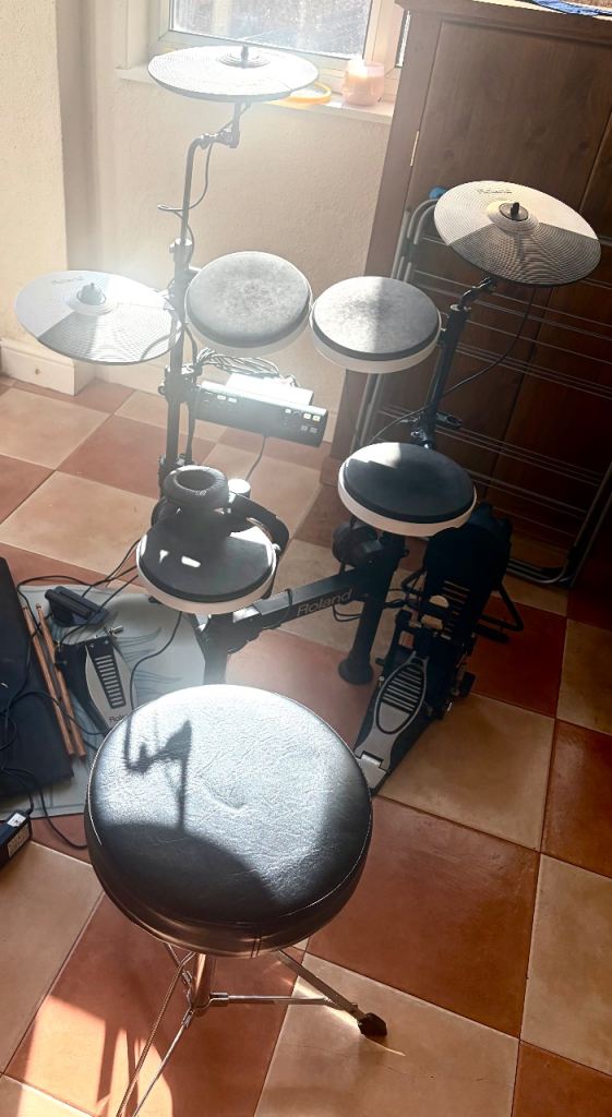 Roland TD4KP Electronic Drum Kit