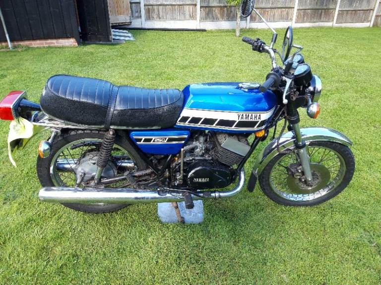 Yamaha, 1977, 247 (cc)