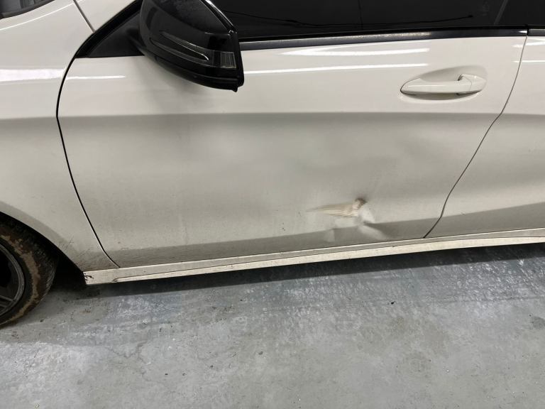 Same day, mobile car body repairs 