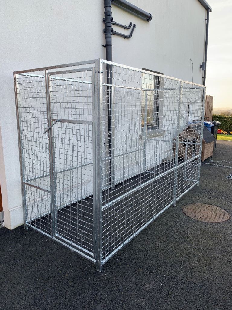 High quality galvanised dog pens. Dog run. Dog kennel. Pet cat enclosures