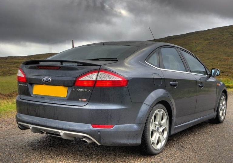 Ford Mondeo MK4 Titanium X Sport Rear Bumper Diffuser Apron 
