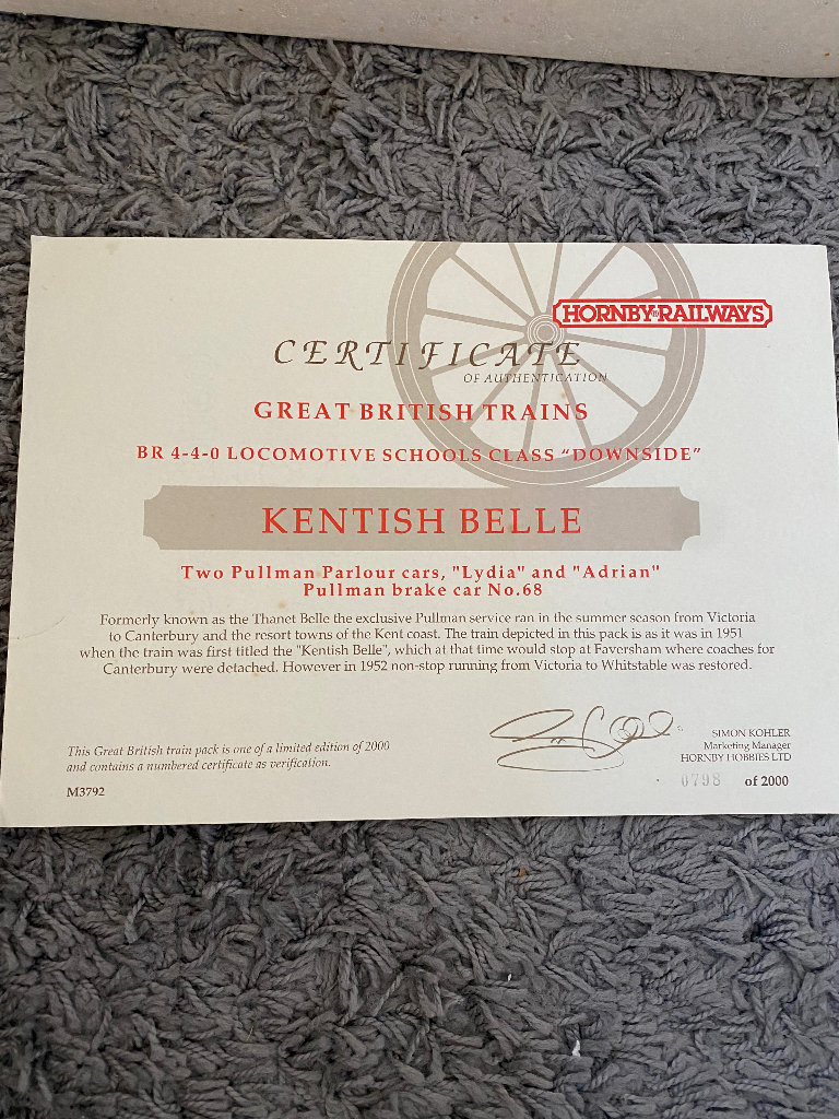 Hornby Kentish Belle limited edition train set