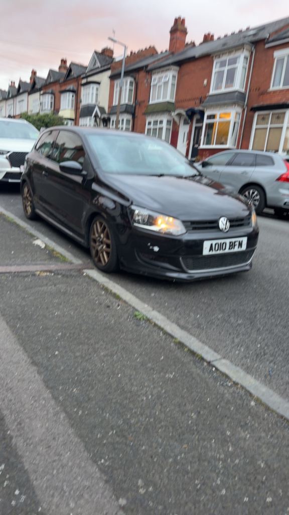 Volkswagen, POLO, Hatchback, 2010, Manual, 1598 (cc), 3 doors