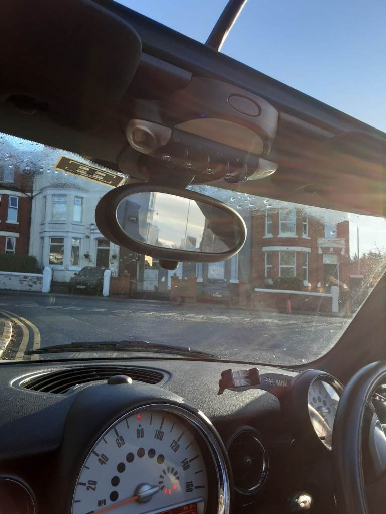 2010  Mini, CONVERTIBLE, cooper s   Manual, 1598 (cc), 2 doors