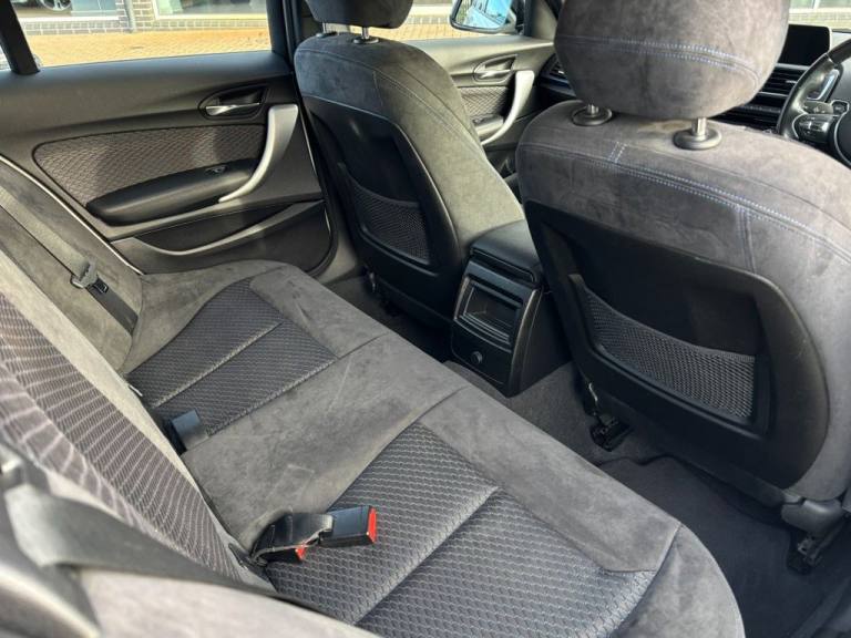 2015 BMW 1 Series 118i [1.5] M Sport 5dr Step Auto HATCHBACK PETROL Automatic