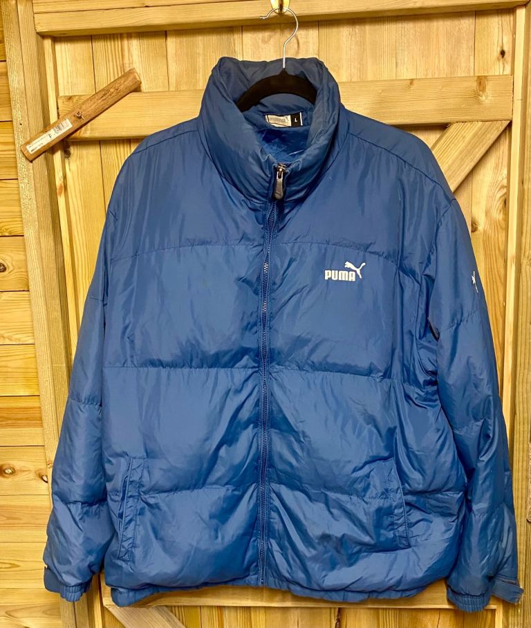 PUMA Puffer Jacket In blue.Size Large Men's. Good Condition