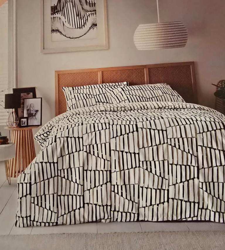 King size duvet set - black and white 