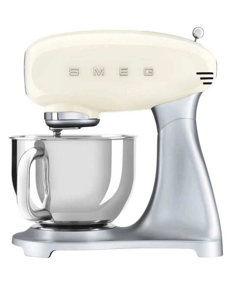 Smeg SMF04CRUK Stand Mixer in Cream, Brand New RRP £400 (Box = Blue- Mixer is Cream