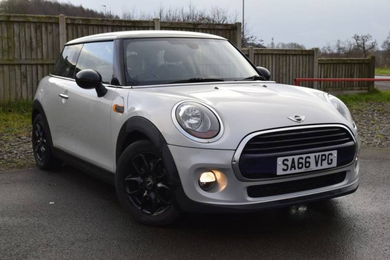 2016 MINI Hatch 1.5 Cooper Hatchback 3dr Petrol Manual Euro 6 (s/s) (136 ps) Hatchback Petrol Manual