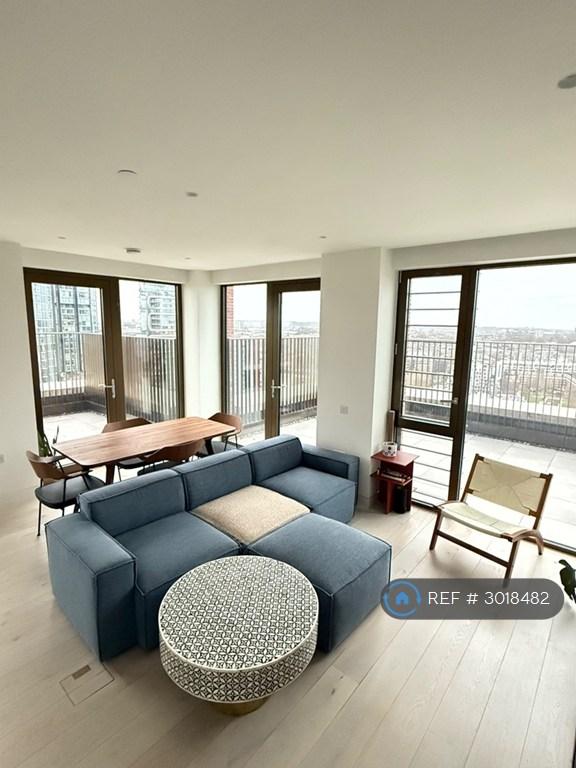 2 bedroom flat in City Road, London, EC1V (2 bed) (#3018482)