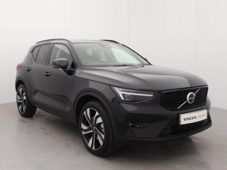 VOLVO XC40 2.0 B4P Ultra Dark 5dr Auto