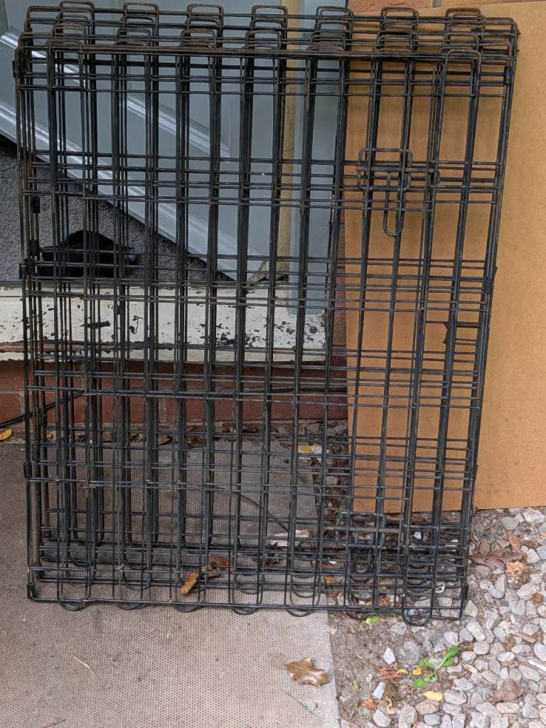 Large Metal Extendable adjustable pet enclosure