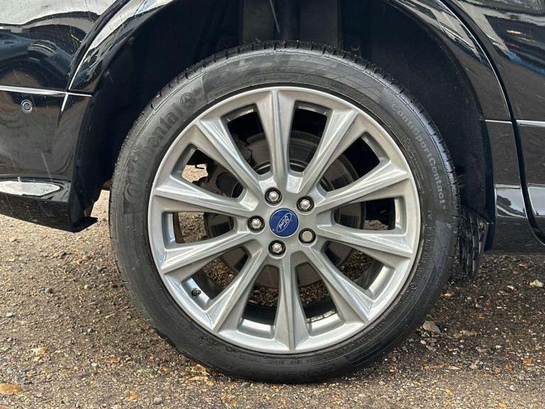 2018 Ford Kuga 2.0 TDCi 180 5dr Auto HATCHBACK DIESEL Automatic