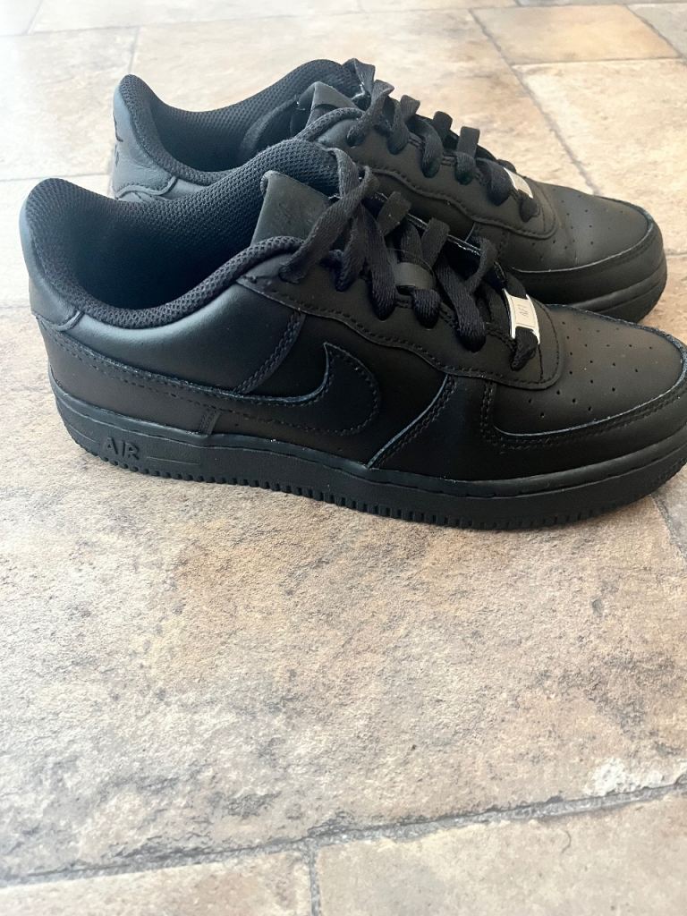 Nike Air Force 1 Trainers – All Black, Size 5, Excellent Condition