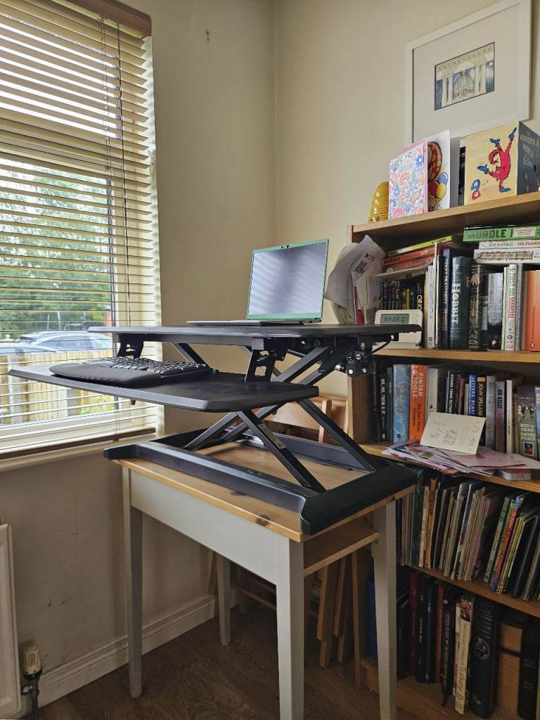 Adjustable Standing Desk Converter - Gas Mechanism, Black