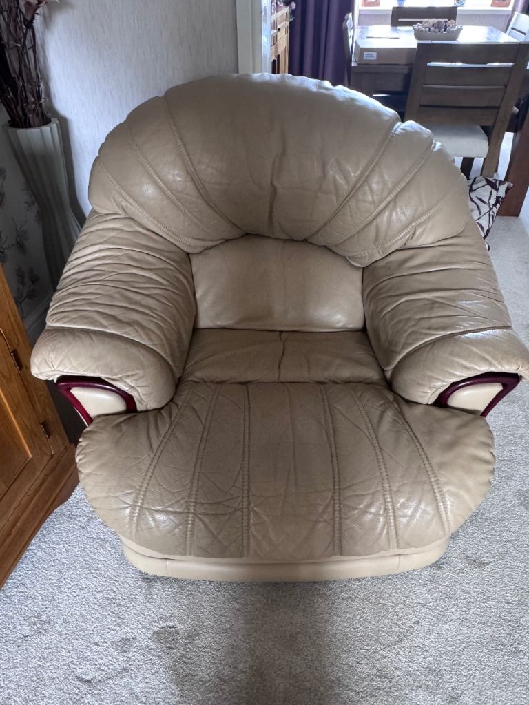Free Leather Settee