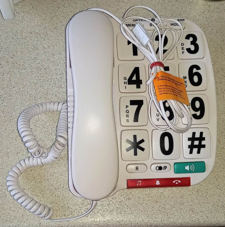 NEW 1 Telephone
