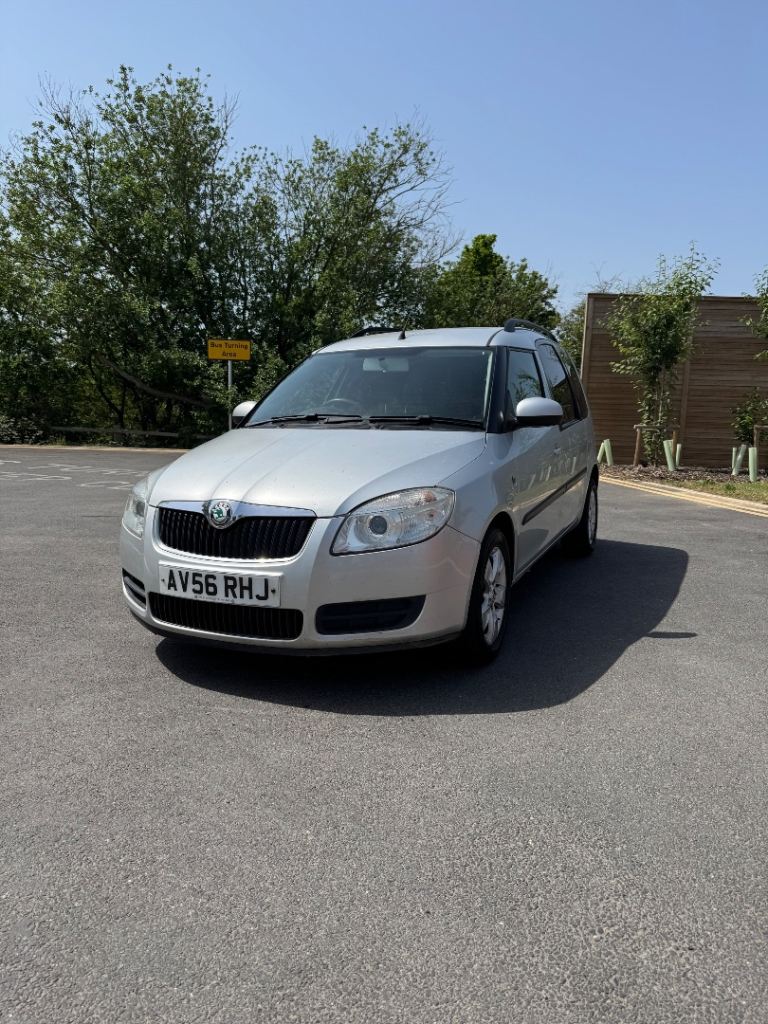 Skoda, ROOMSTER, MPV, 2006, Manual, 1896 (cc), 5 doors