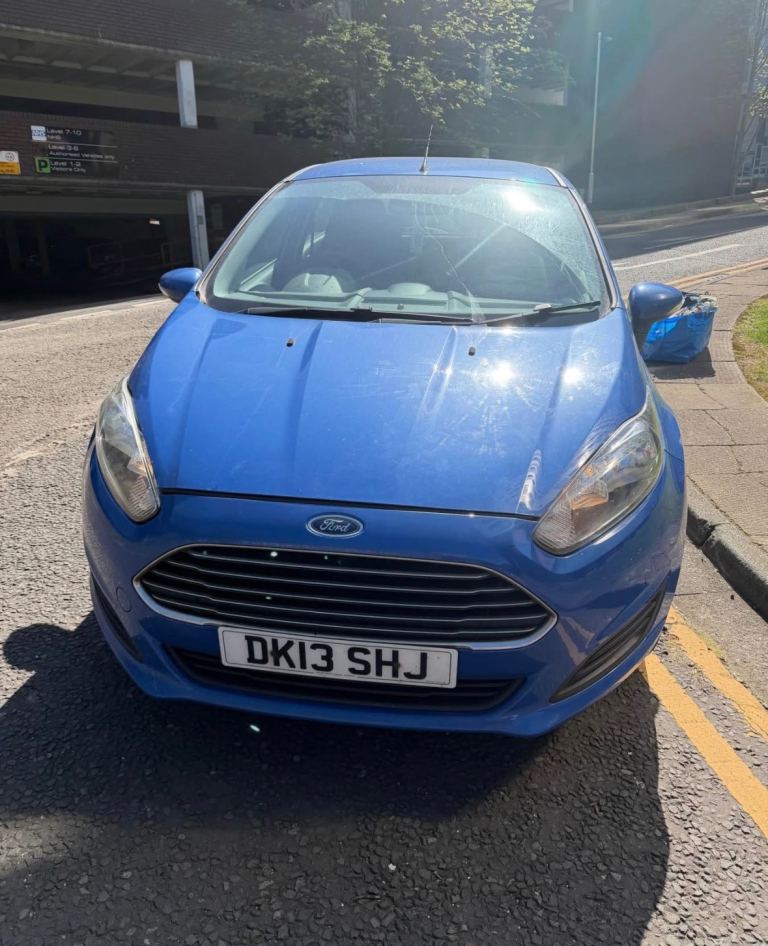 Ford, FIESTA, Hatchback, 2013, Manual, 1241 (cc), 5 doors