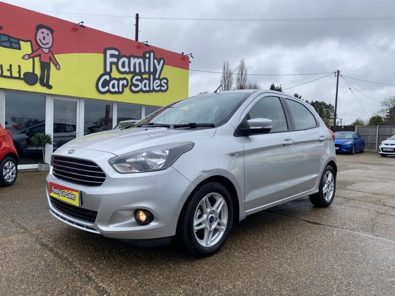 FORD KA + ZETEC GENUINE 3K MILES FROM NEW FULL DEALER HISTORY NEW CAMBELT KIT