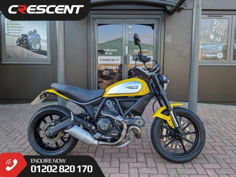 DUCATI SCRAMBLER 800 ICON 2017 - RECENT DESMO SERVICE & NEW TYRES - TAIL TIDY