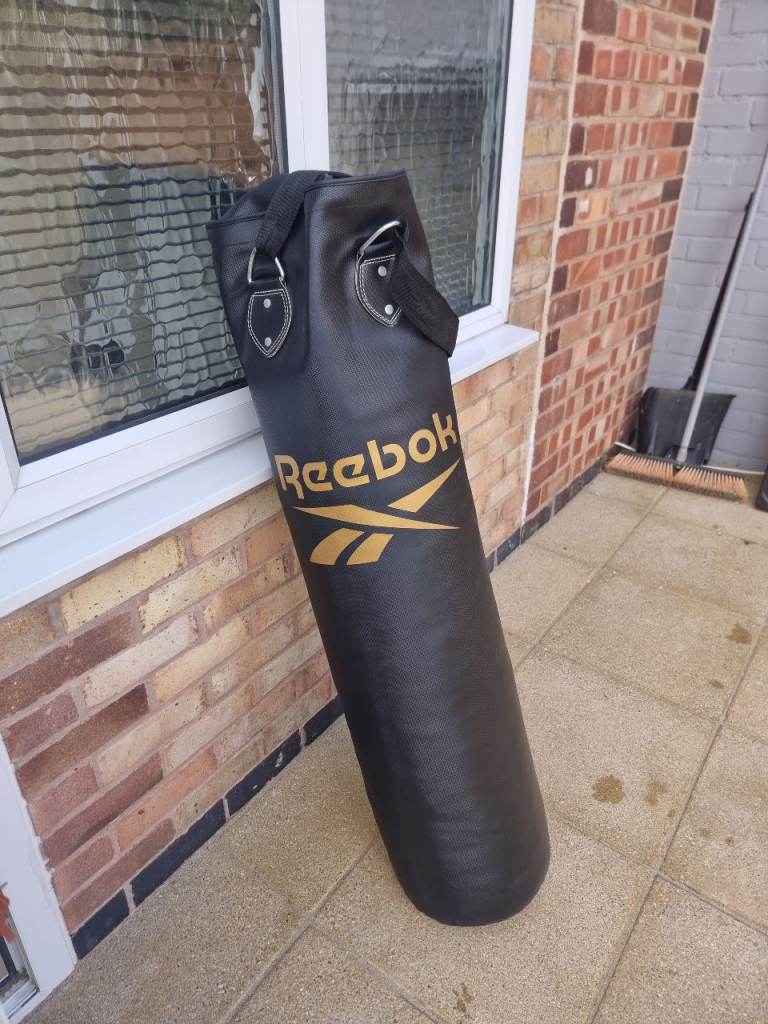 REEBOK PUNCH BAG AA GOOD AS NEW WITH EXTRAS