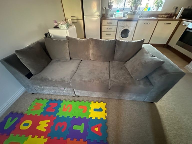 Large U shape sofa 