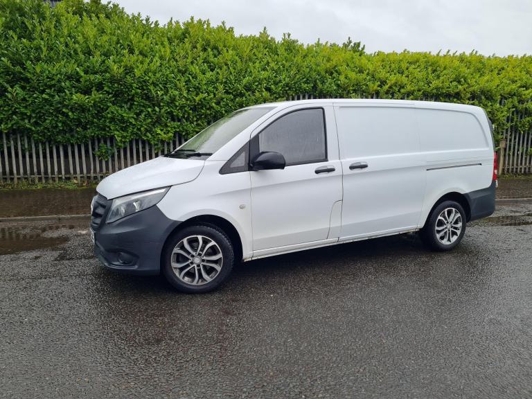 Year 2015 Diesel No Vat Totally Outstanding Mercedes Benz Vito 111 Cdi Diesel Three Front Seats 