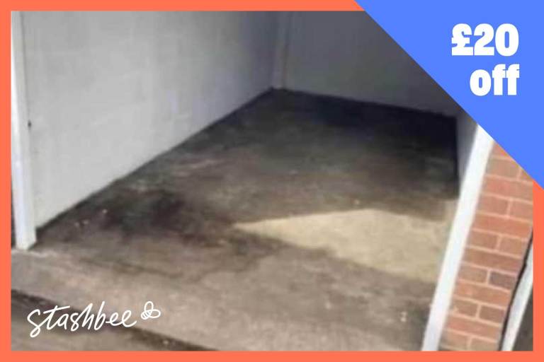 Garage to rent in Cannock (WS12) | Stashbee