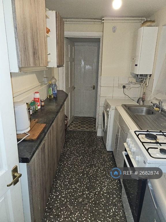 4 bedroom house in Granville St, Loughborough, LE11 (4 bed) (#2682874)
