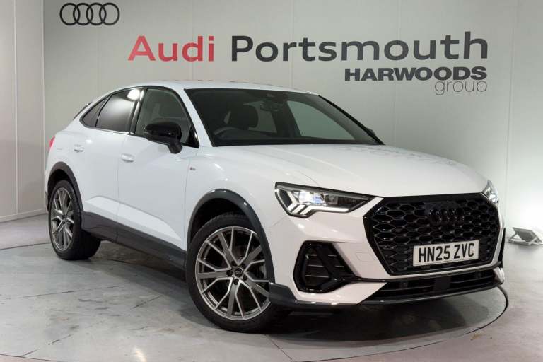 2025 Audi Q3 1.5 TFSI CoD 35 Black Edition Sportback 5dr Petrol S Tronic Euro 6 (s/s) (1 ESTATE P...
