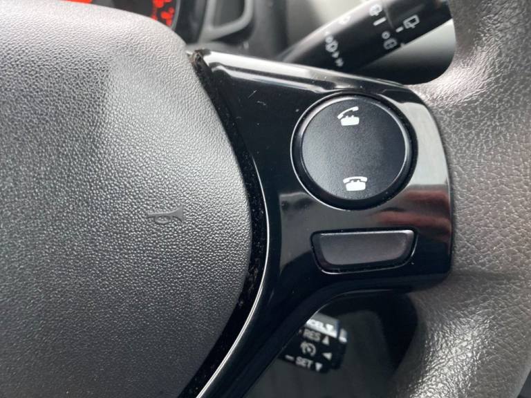 2016 Peugeot 108 1.0 Active Hatchback 3dr Petrol Manual Euro 6 (68 ps) Hatchback Petrol Manual