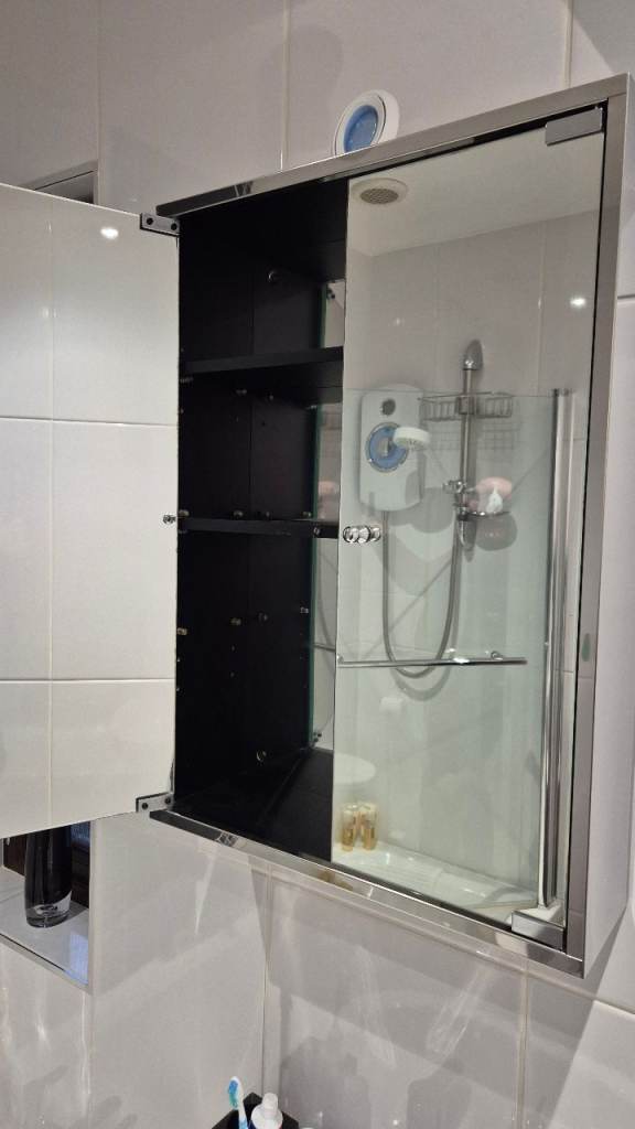 Bathroom glass cabinet 