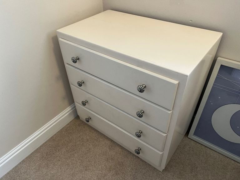 White Chest of 4 Drawers - Good Condition