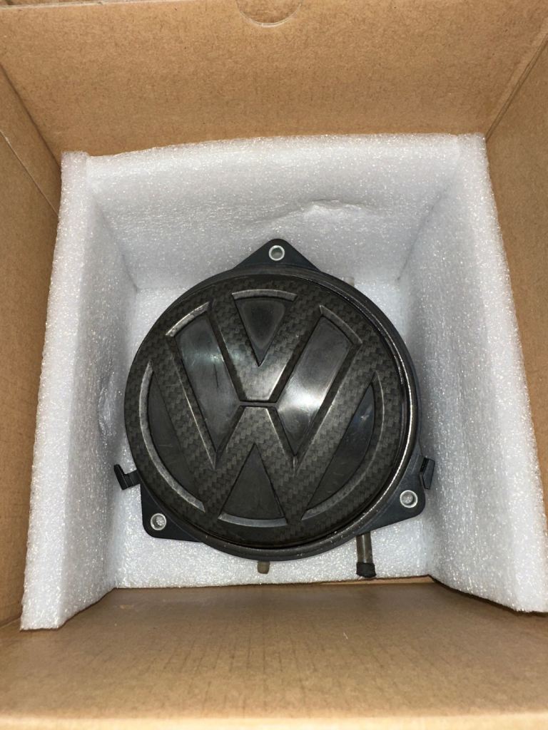 VW GOLF MK7 2013-18 BOOT LID TAILGATE BADGE RELEASE HANDLE MECHANISM 5G9827469D