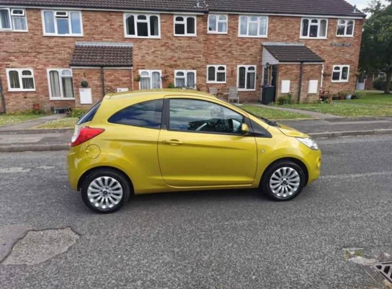 Ford, KA, Hatchback, 2013, Manual, 1242 (cc), 3 doors