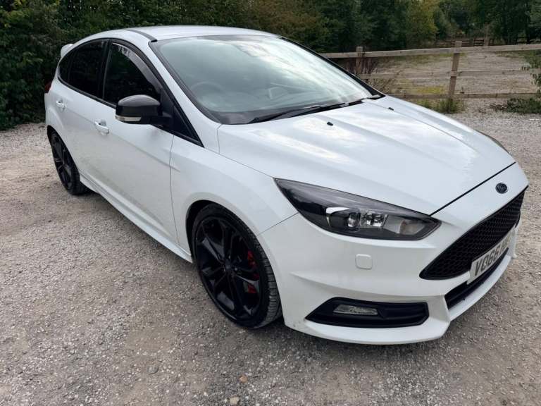 2016 Ford Focus 2.0 TDCi ST-3 Powershift Euro 6 (s/s) 5dr HATCHBACK Diesel Automatic