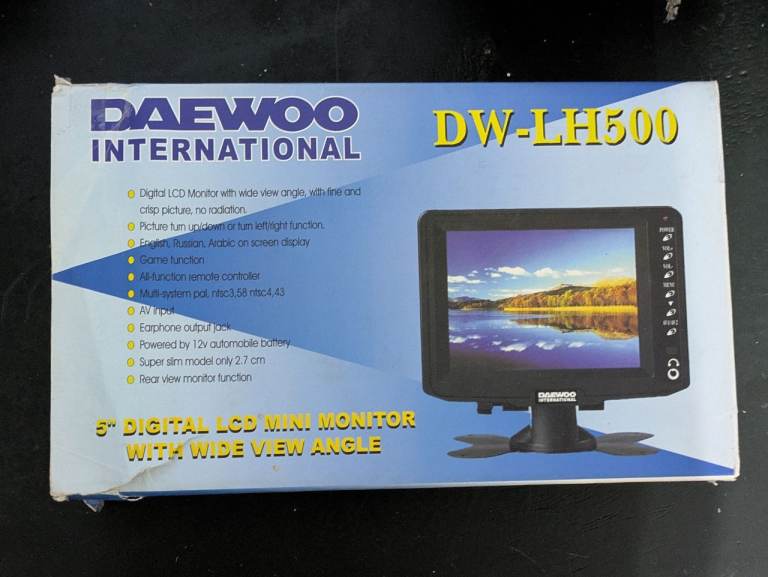 Daewoo DW-LH500 5" Mini Digital LCD Monitor CIB Portable Rear View Car Display