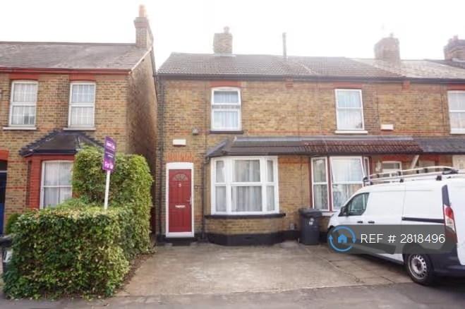 2 bedroom house in Montague Road, Slough, SL1 (2 bed) (#2818496)