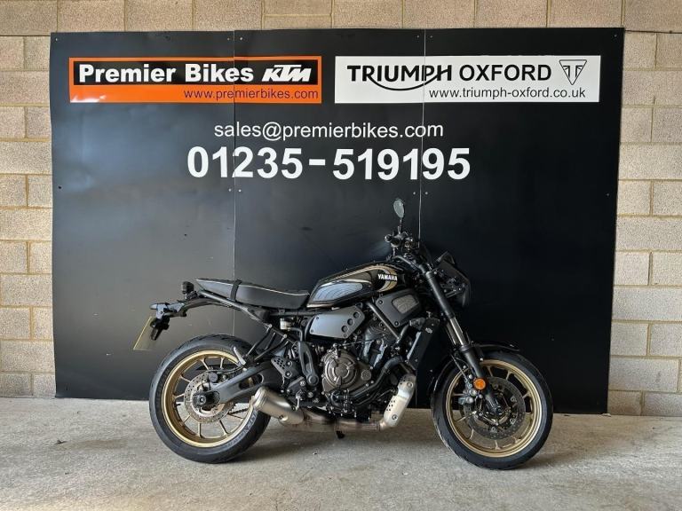 STUNNING ONE OWNER 2023/23 YAMAHA XSR 700 MOTORCYCLE 