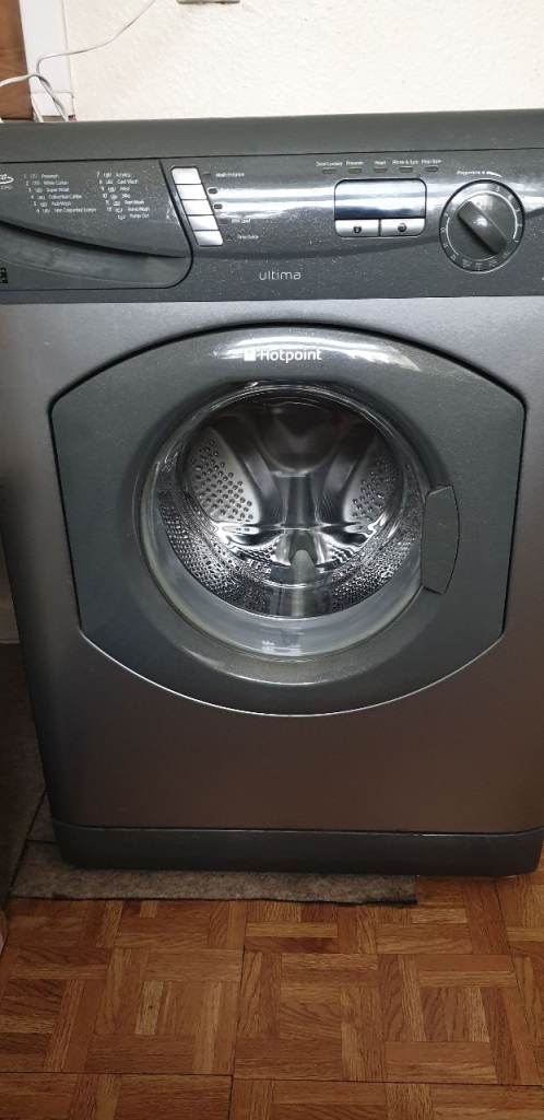 Hotpoint ultIma Washing machine 